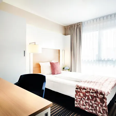Best Western Plus Welcome Hotel Frankfurt-3